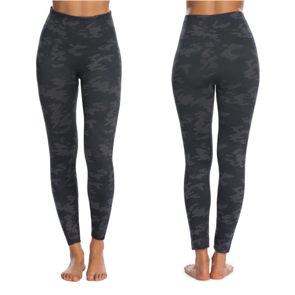 Spanx Look At Me Now Seamless Leggings Black Camo Women’s Large
